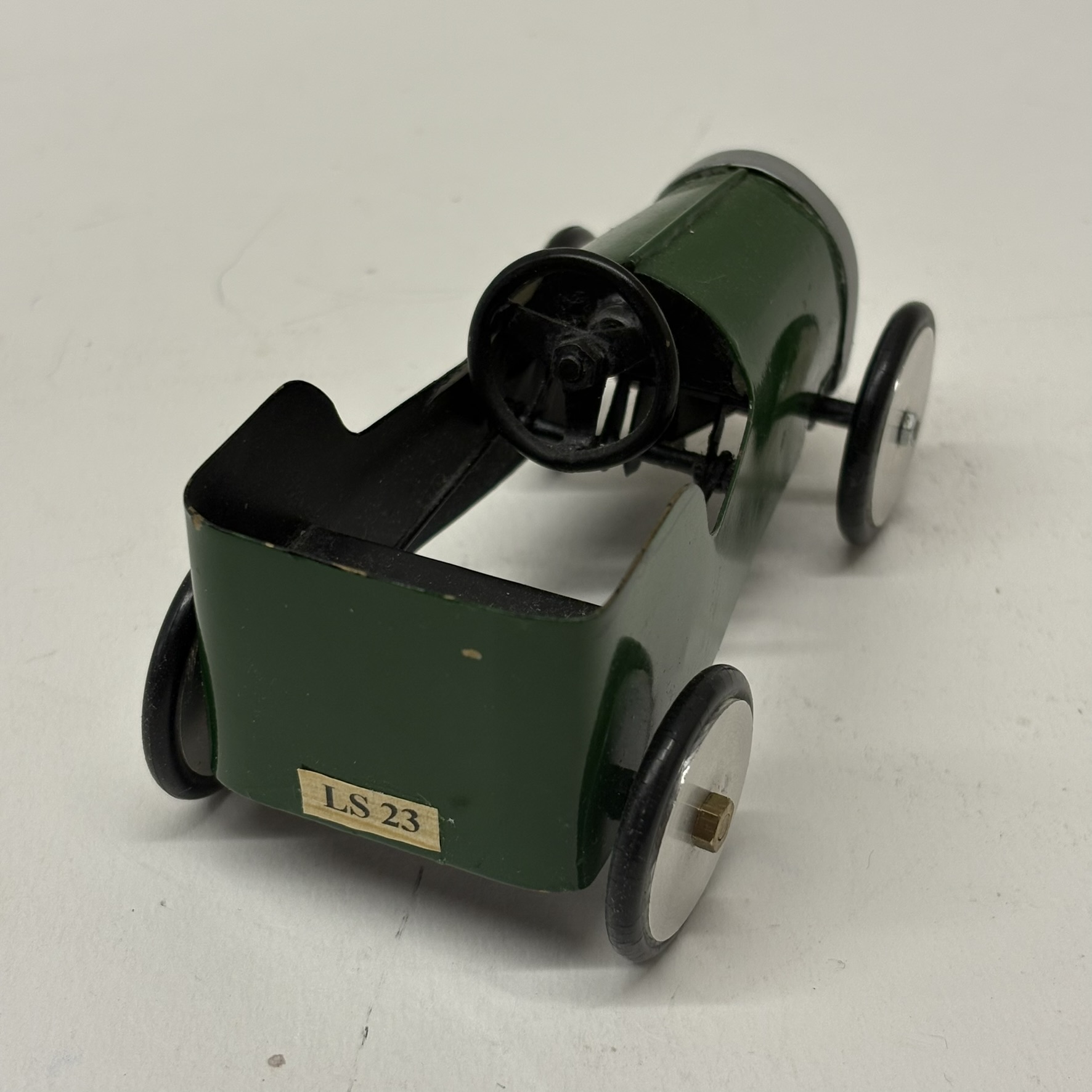 1:12th scale Dolls House- Pedal Car, VEF03