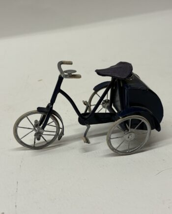1:12th scale Dolls House- Trike/Bike, VEF04