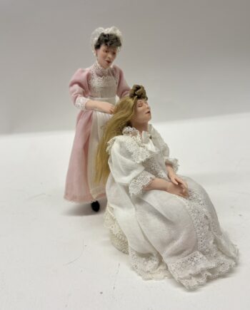 1:12th scale Dolls House- Maid and Lady Dolls, VEF06