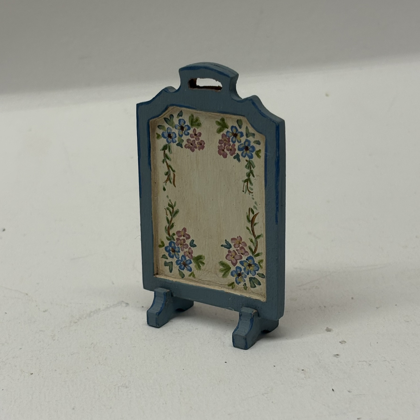 1:12th scale Dolls House- Changing Screen + Fire Screen, VEF09