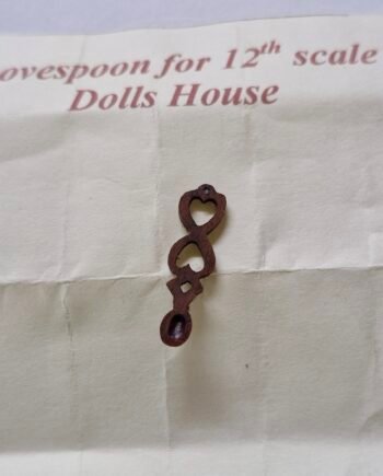 Hand Carved Welsh Love spoon - Approx 22mm    CQ02