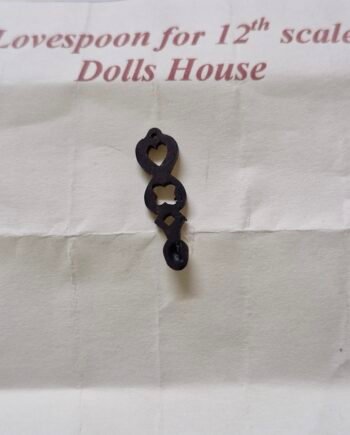 Hand Carved Welsh Love spoon - Approx 22mm   CQ04