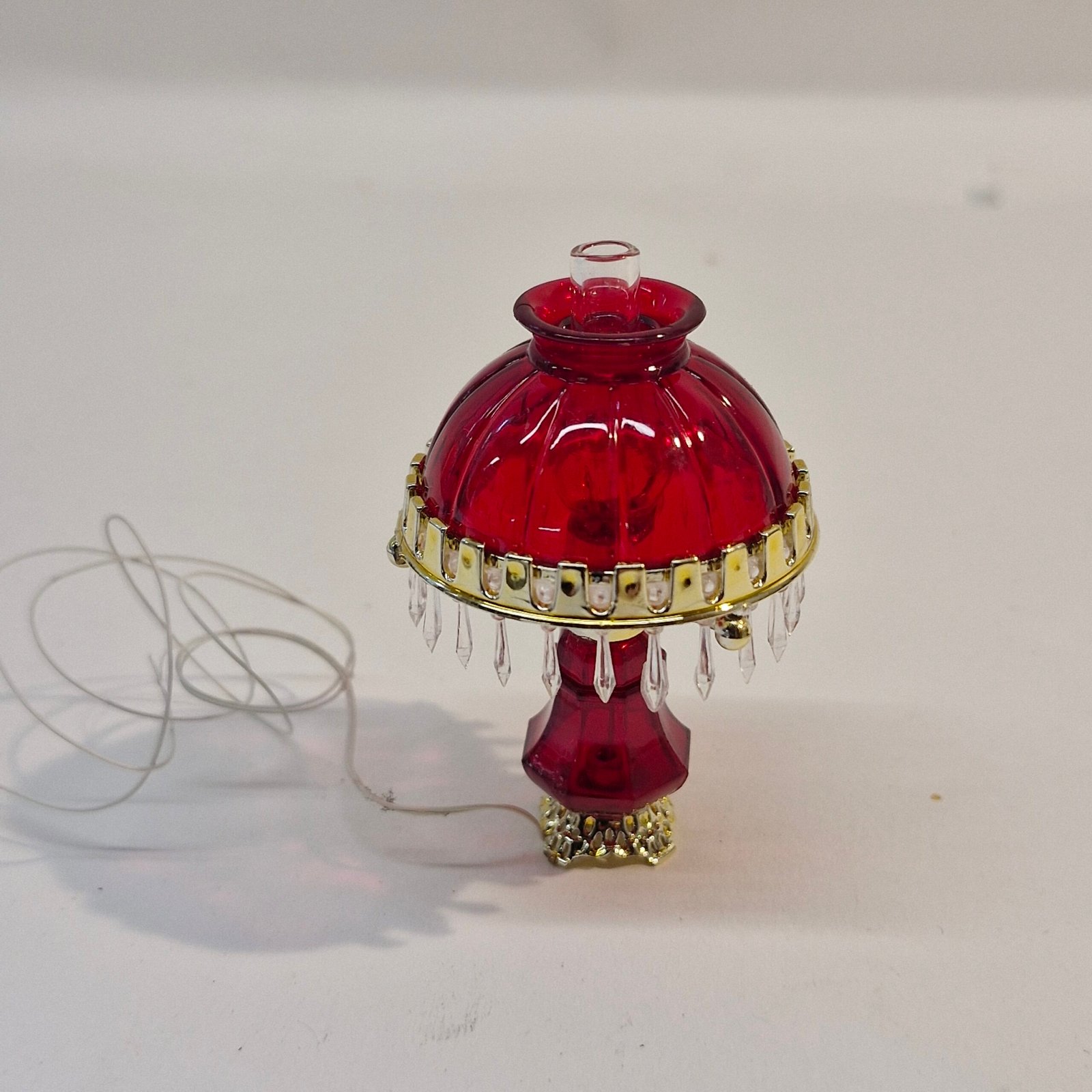12th scale Dolls House Light Oil Type Table Light Chrysolite DL38