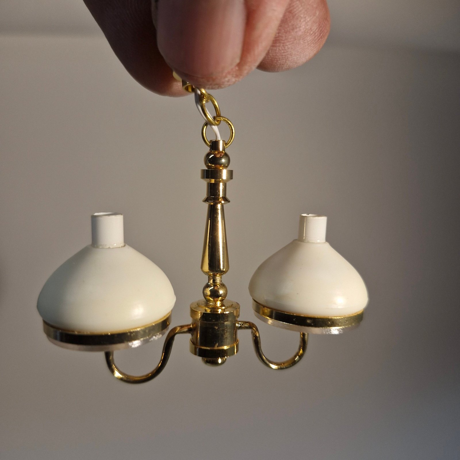 12th scale Dolls House Light 2 Arm Ceiling White Shades Light DL46