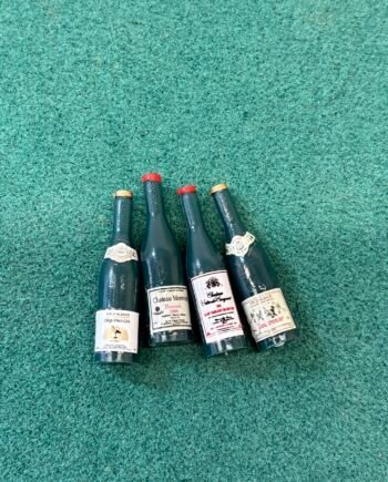 1:12th Scale Dolls House Miniature- 4 Wine Bottles, D3860a