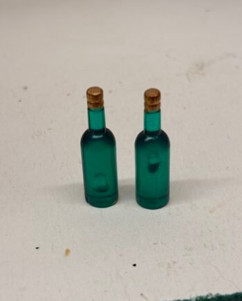 1:12th Scale Dolls House Miniature- Unlabelled Green Bottle, DB08