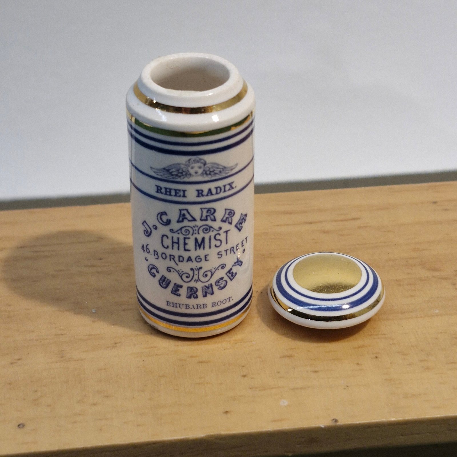 1:12th scale Miniature, Signed Terry Curran Ceramic Jar, T101