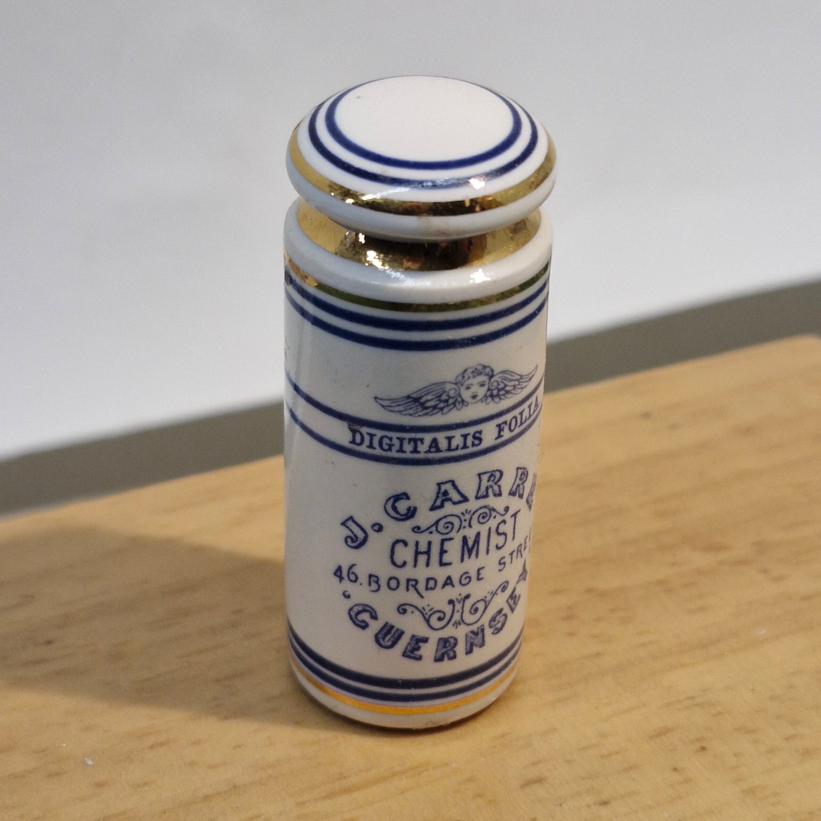 1:12th scale Miniature, Signed Terry Curran Ceramic Jar, T102