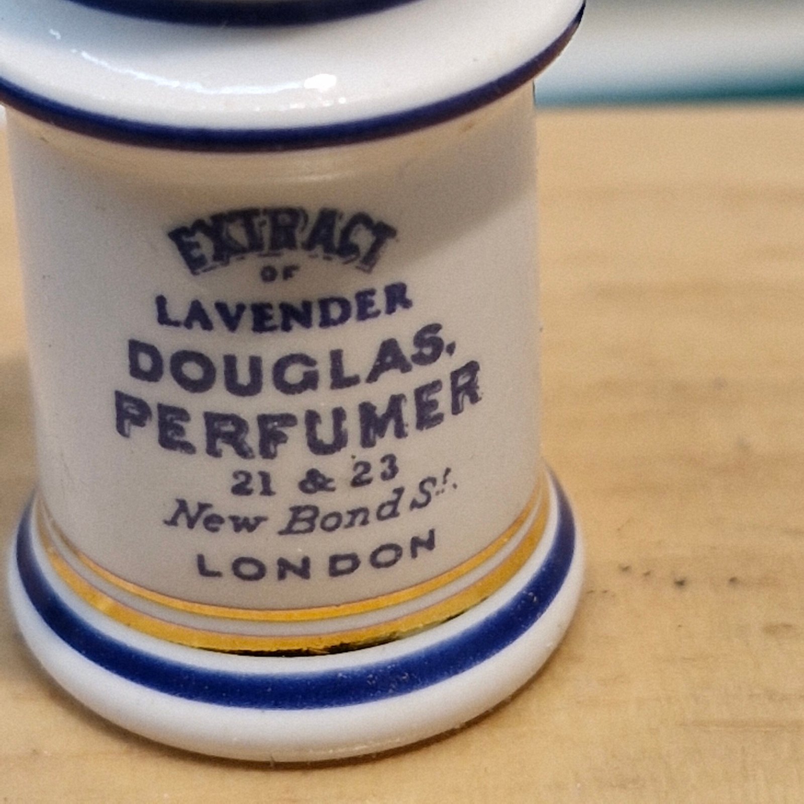 1:12th scale Miniature, Signed Terry Curran Ceramic Jar, T105