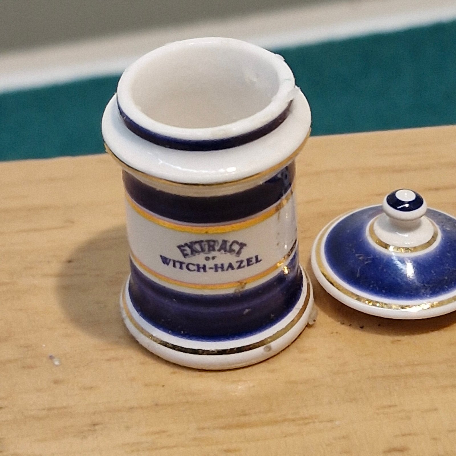 1:12th scale Miniature, Signed Terry Curran Ceramic Jar, T106