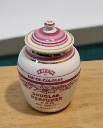 1:12th scale Miniature, Signed Terry Curran Ceramic Jar, T108