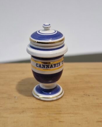 1:12th scale Miniature, Signed Terry Curran Ceramic Jar, T109