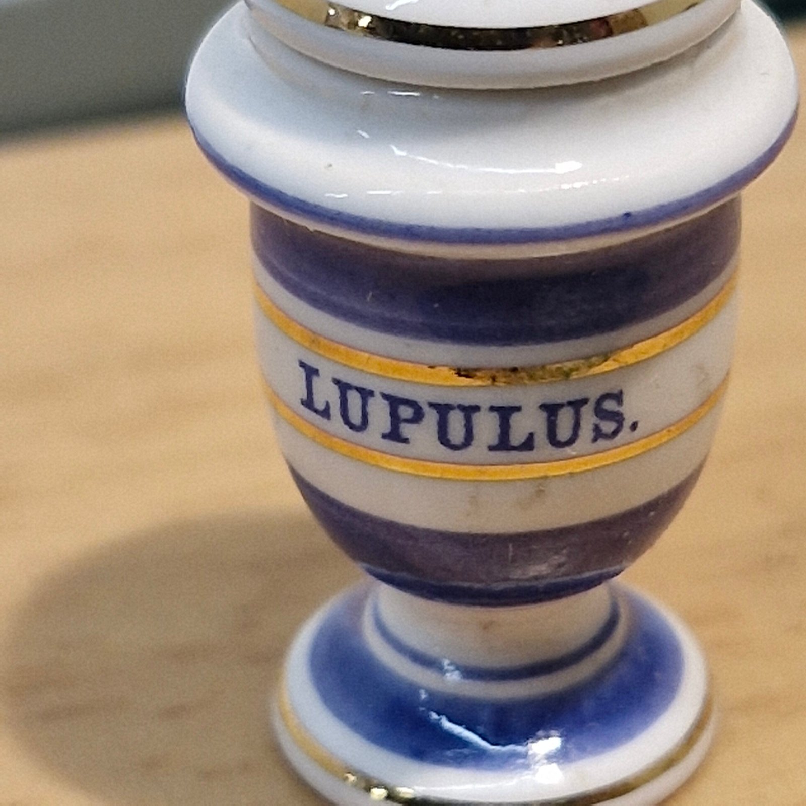 1:12th scale Miniature, Signed Terry Curran Ceramic Jar, T111