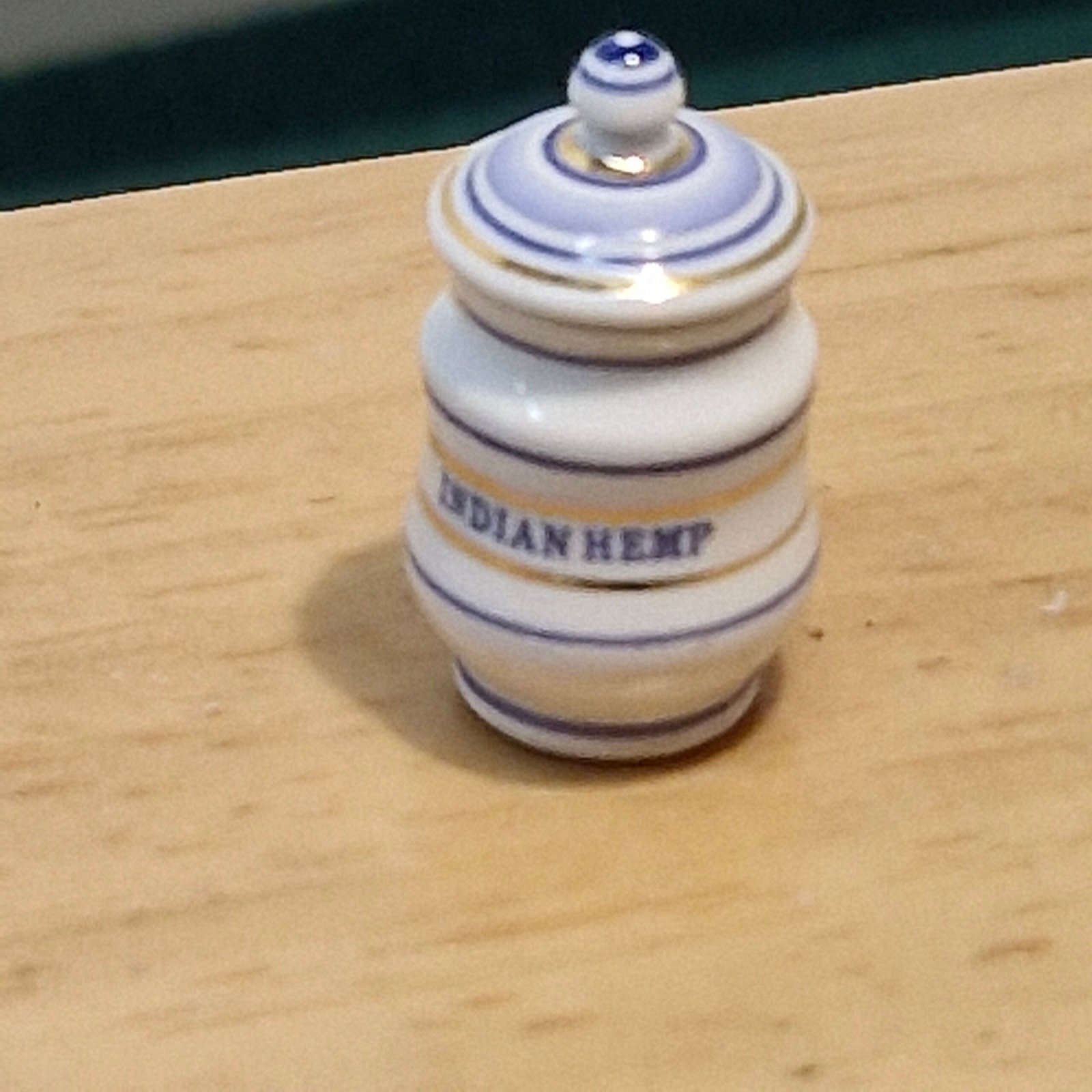 1:12th scale Miniature, Signed Terry Curran Ceramic Jar, T116