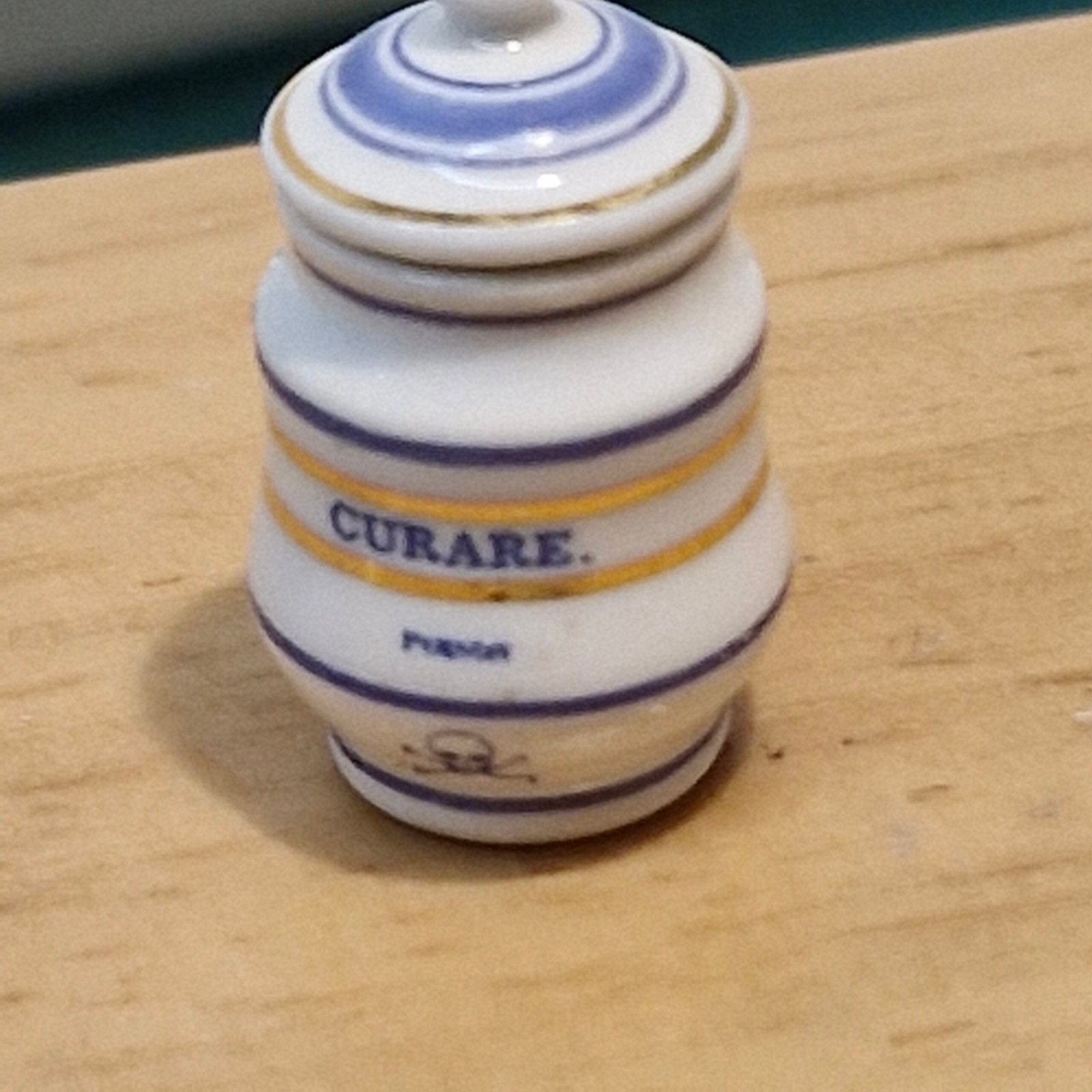 1:12th scale Miniature, Signed Terry Curran Ceramic Jar, T117