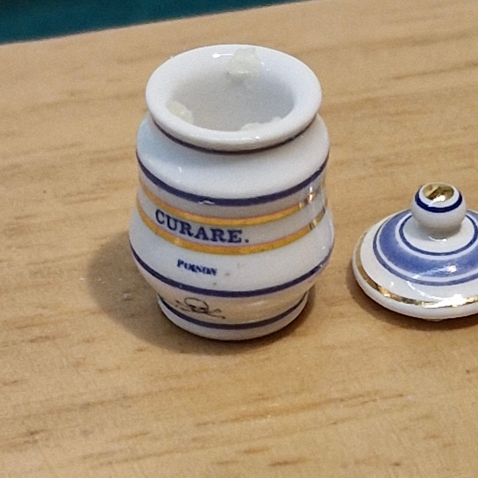 1:12th scale Miniature, Signed Terry Curran Ceramic Jar, T117