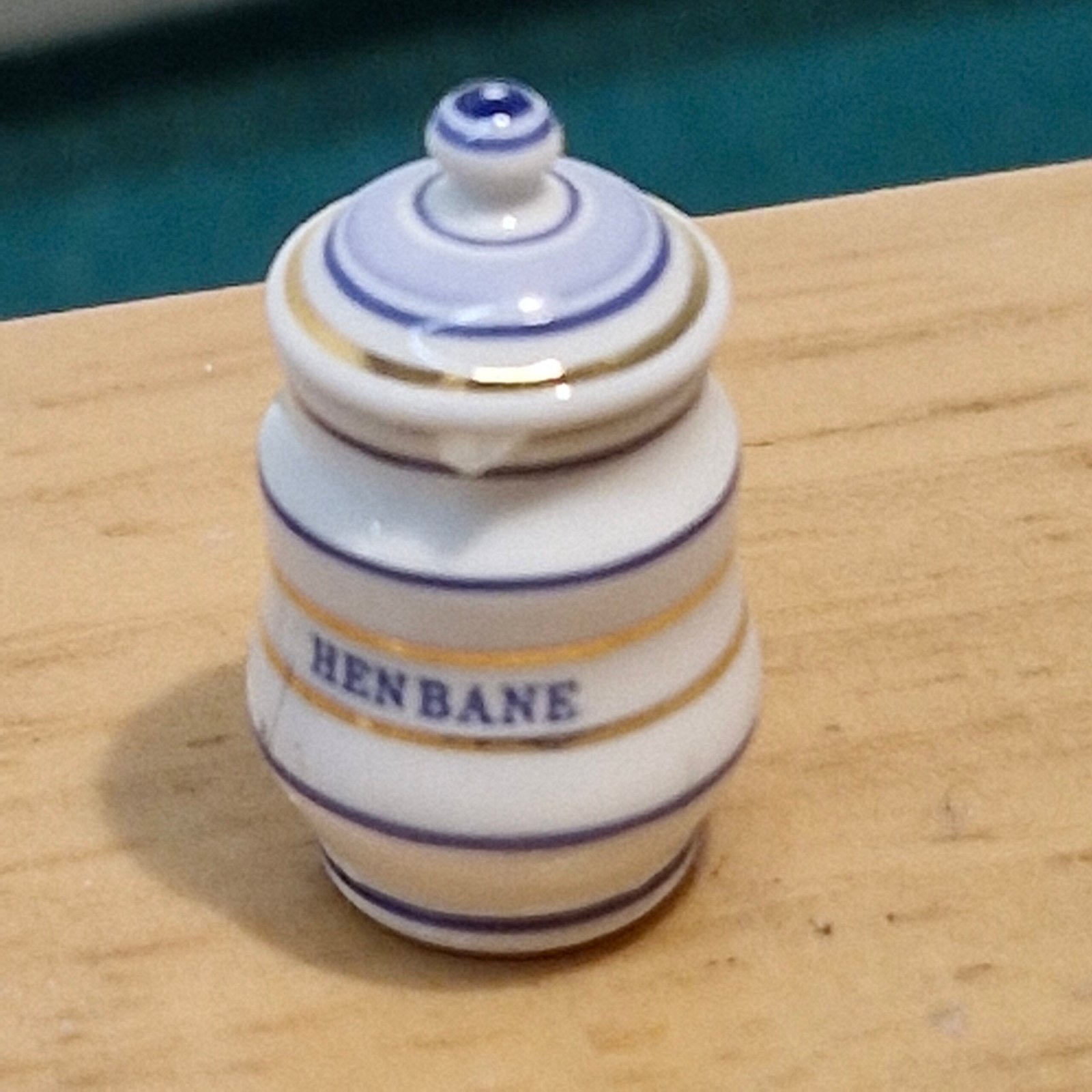1:12th scale Miniature, Signed Terry Curran Ceramic Jar, T119