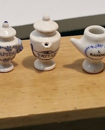 1:12th scale Miniature, Pharmacy  Chemist  Ceramic Jar, T126