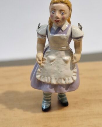 12th scale Dolls House Hand Painted Alice in Wonderland   Hantel Quality  Rare   AT18