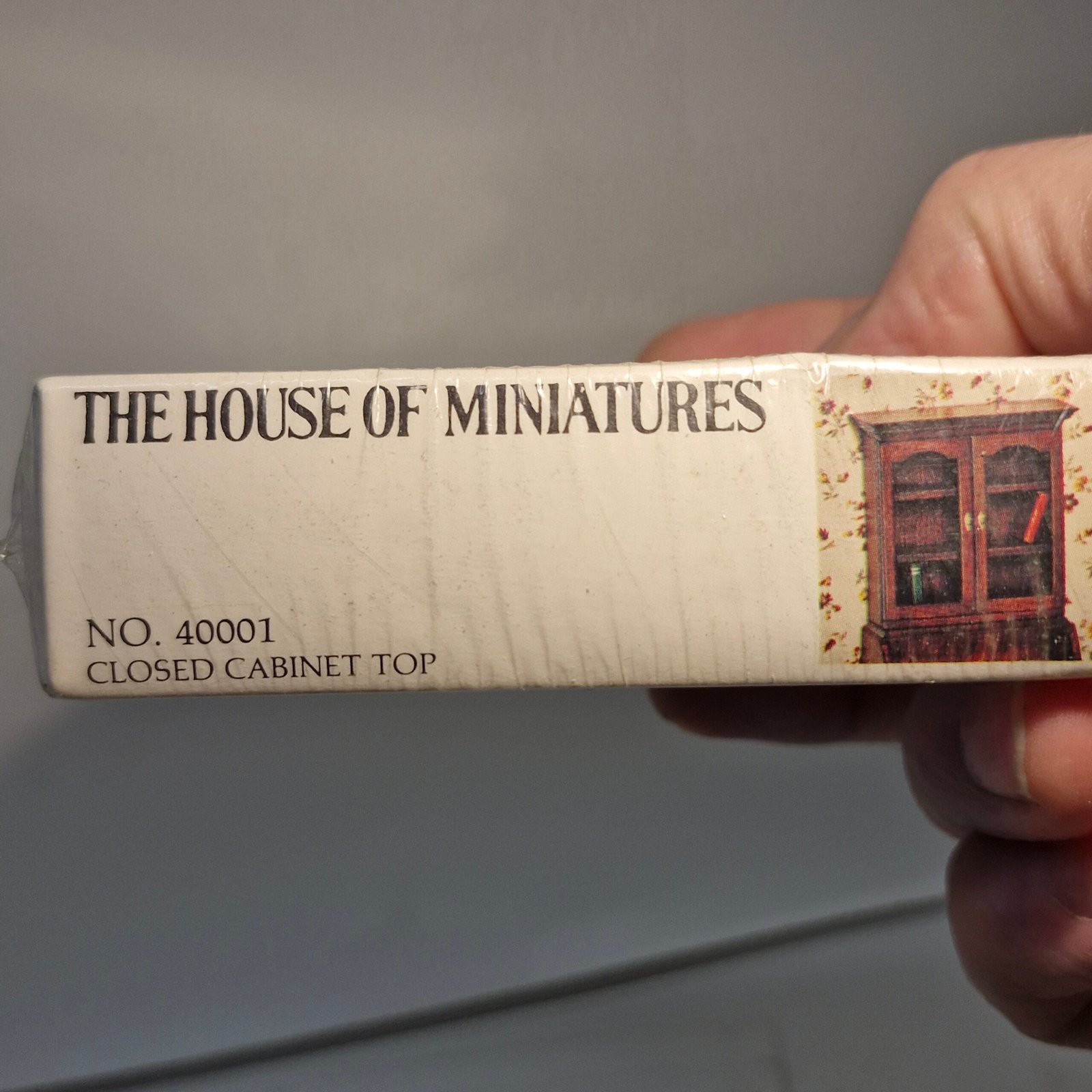 1:12th Scale Dolls House House of Miniature Furniture Kit 40001