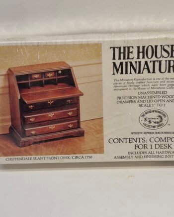 1:12th Scale Dolls House House of Miniature Furniture Kit 40042