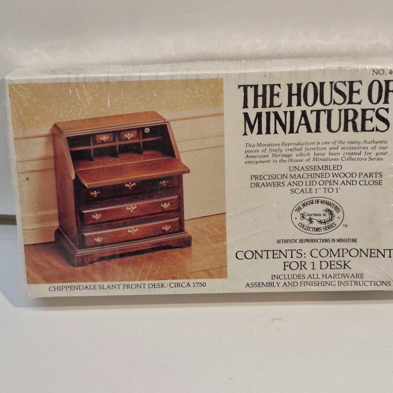1:12th Scale Dolls House House of Miniature Furniture Kit 40042