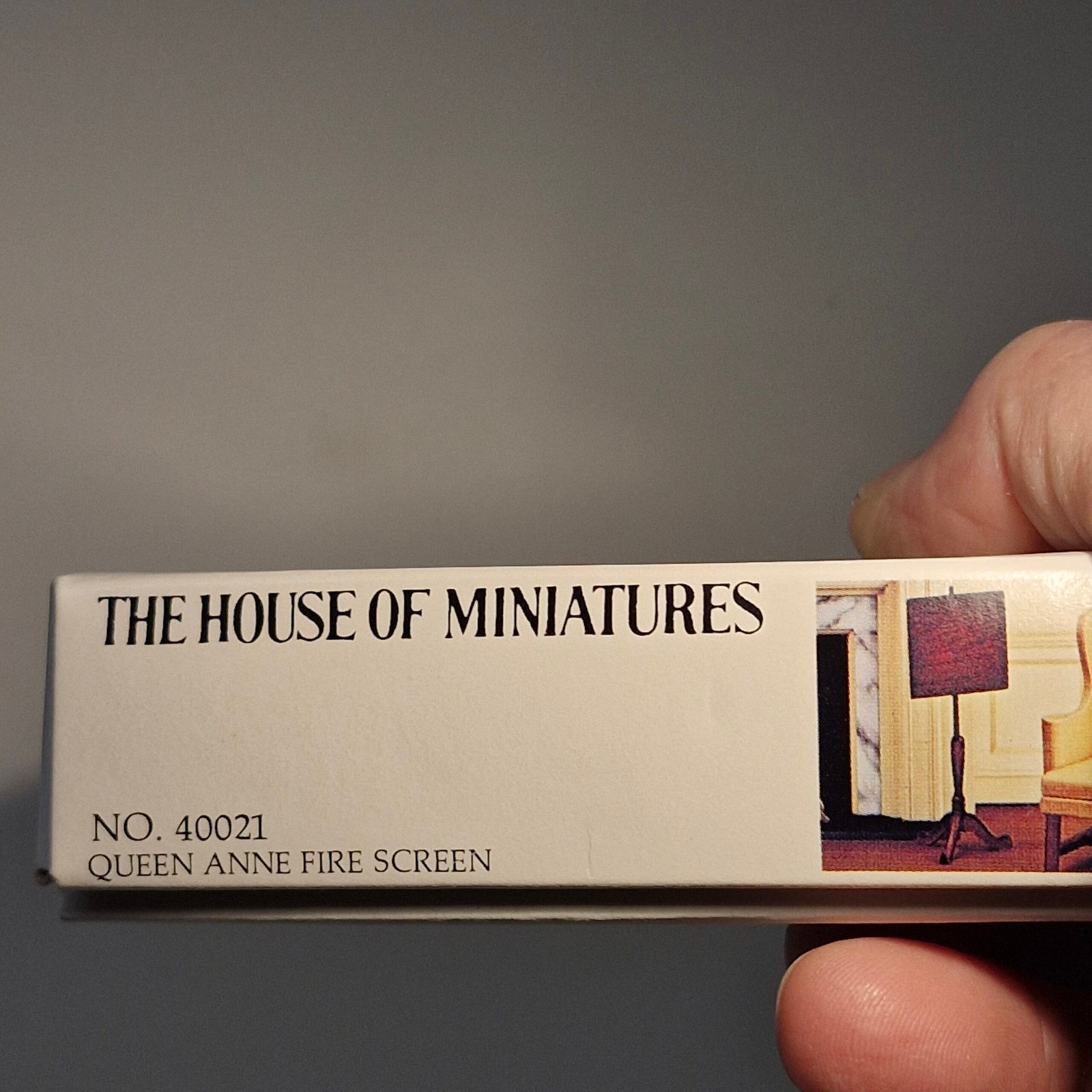 1:12th Scale Dolls House House of Miniature Furniture Kit 40021