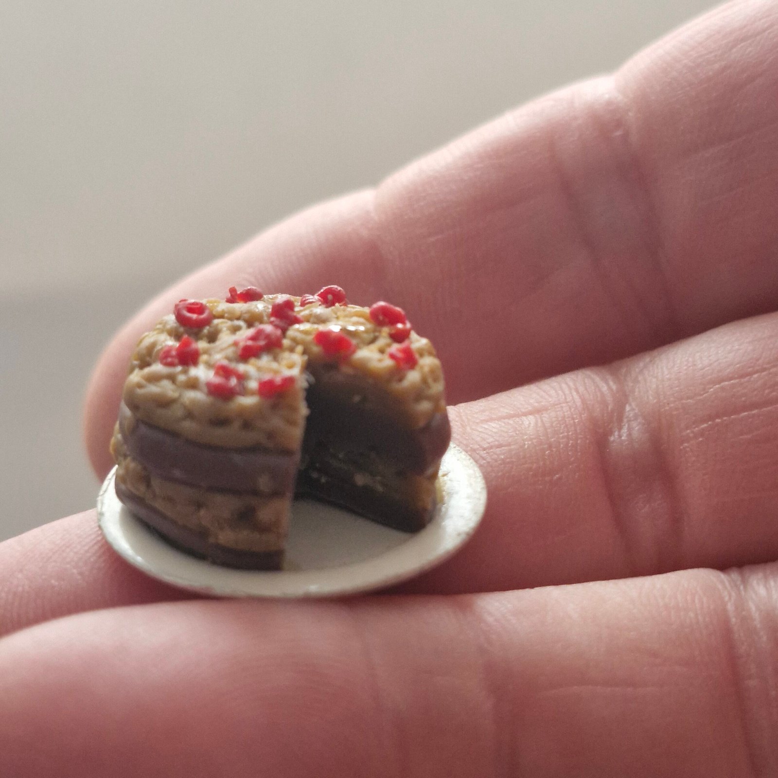 12th scale Dolls House Miniature Quality Section of Food RP09