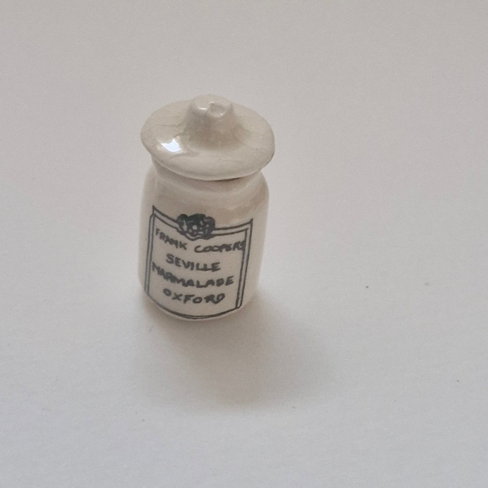 12th scale Dolls House Miniature Servile Marmalade Jar RP30