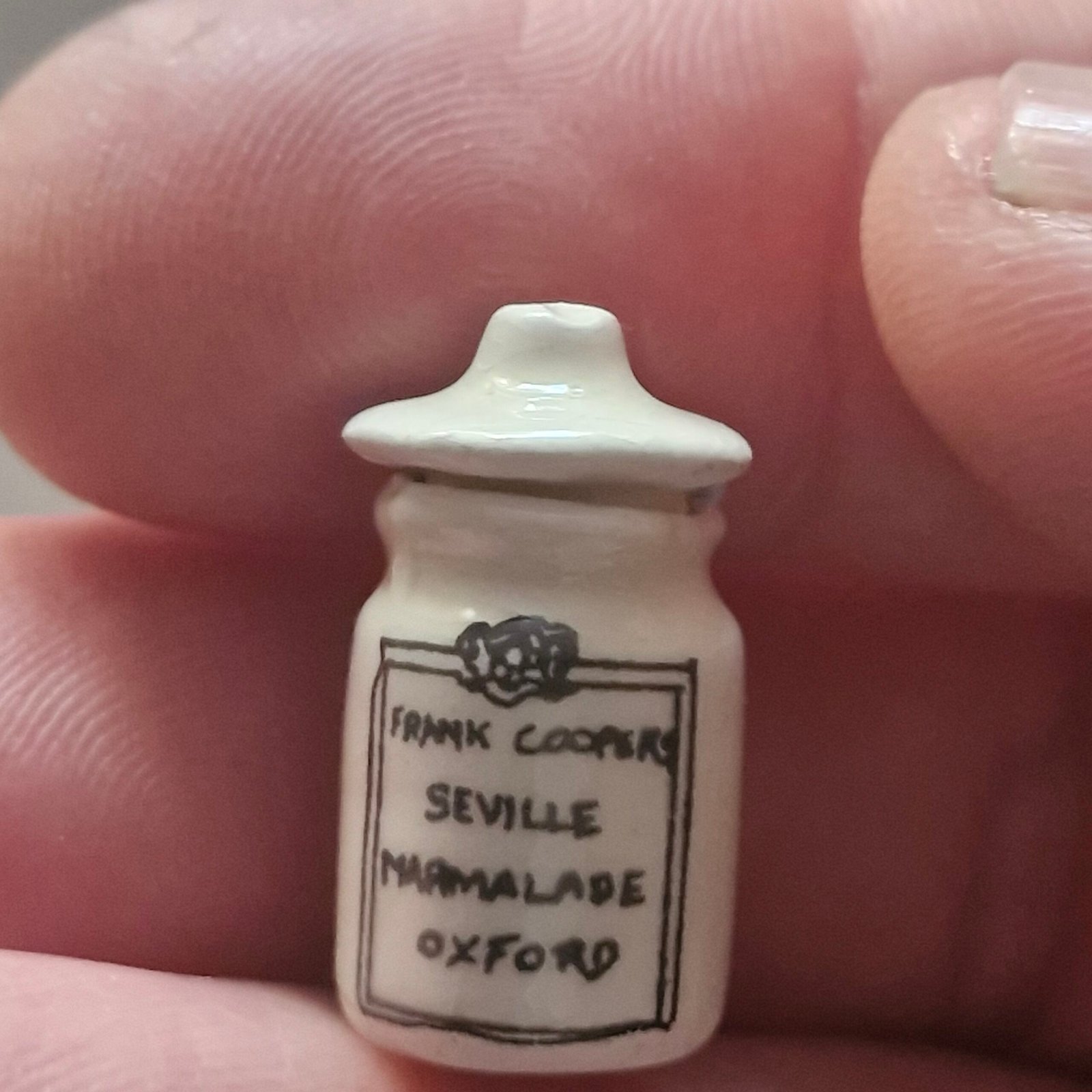 12th scale Dolls House Miniature Servile Marmalade Jar RP30
