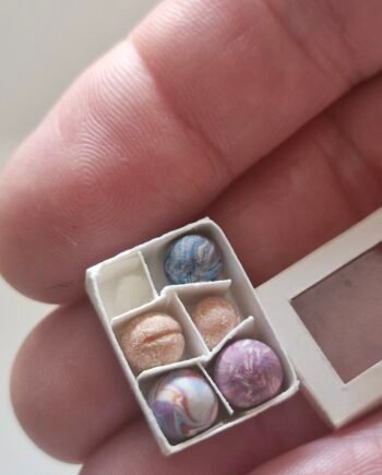 1/12th scale Dolls House Miniature  Box of Sweets   RP49