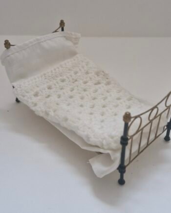 Miniature 1/12 Scale Quality Brass Bed  British made    VF40